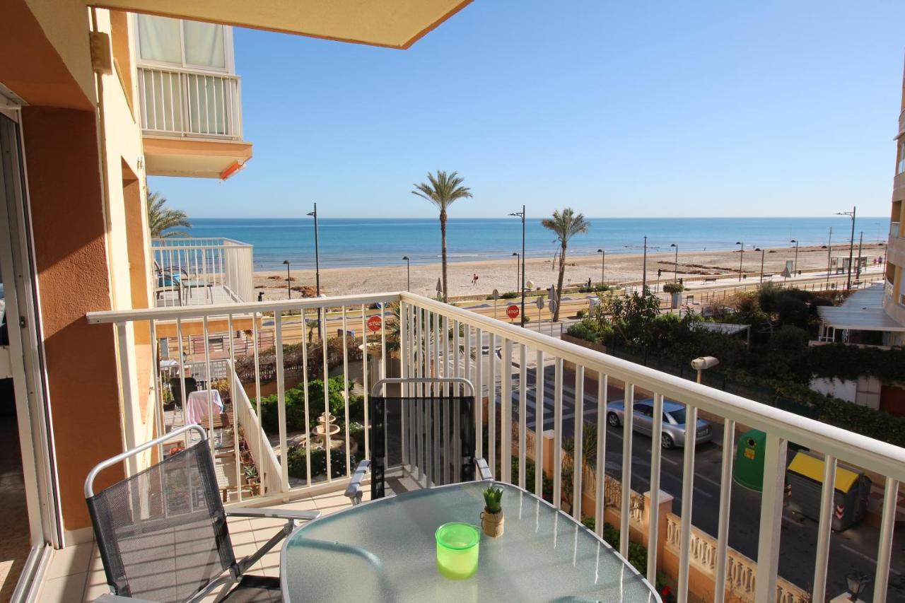 Primera Linea Mar Y Arena El Campello Kültér fotó